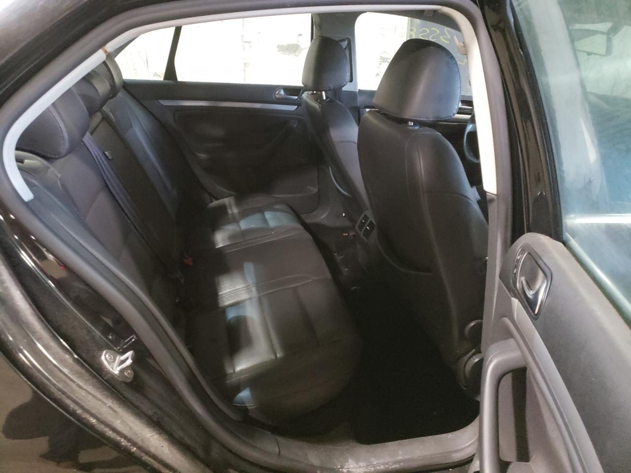 Photo 6 from auction – 2007 VOLKSWAGEN JETTA with VIN 3VWSF71K47M048878