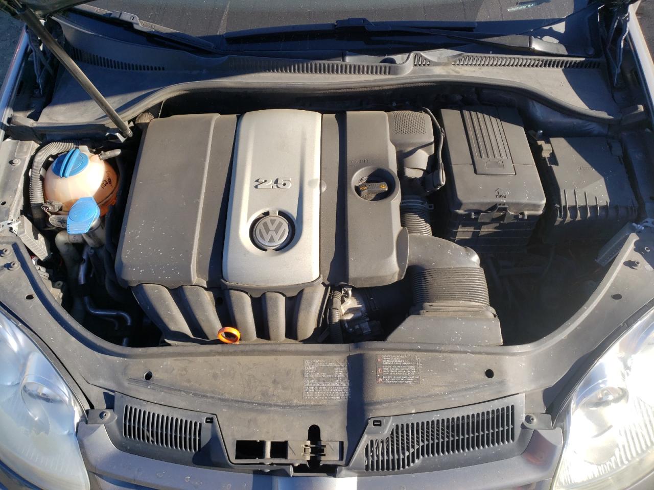 Photo 7 from auction – 2008 VOLKSWAGEN RABBIT with VIN WVWCB71K68W196129