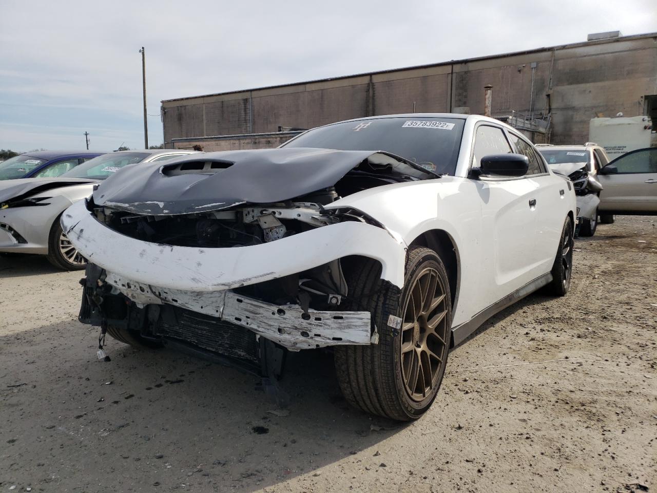 Photo 9 from auction – 2019 DODGE CHARGER R/ with VIN 2C3CDXCT4KH554516