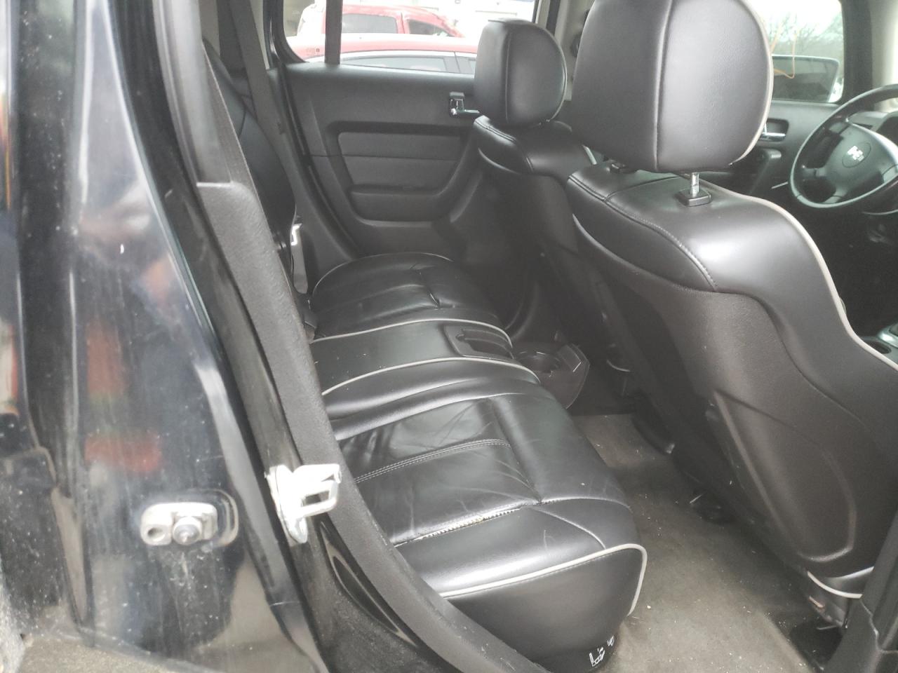 Photo 6 from auction – 2007 HUMMER H3 with VIN 5GTDN13E878137644
