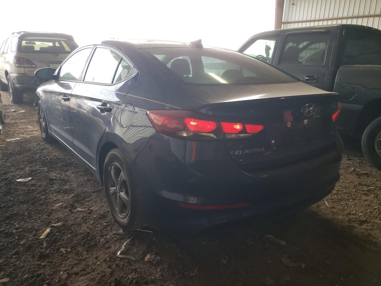 Photo 3 from auction – 2017 HYUNDAI ELANTRA EC with VIN 5NPD94LA6HH124856