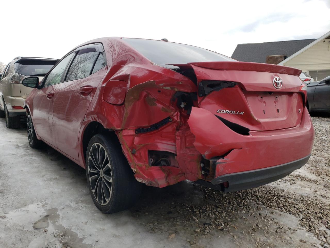 Photo 3 from auction – 2015 TOYOTA COROLLA L with VIN 2T1BURHE8FC376638