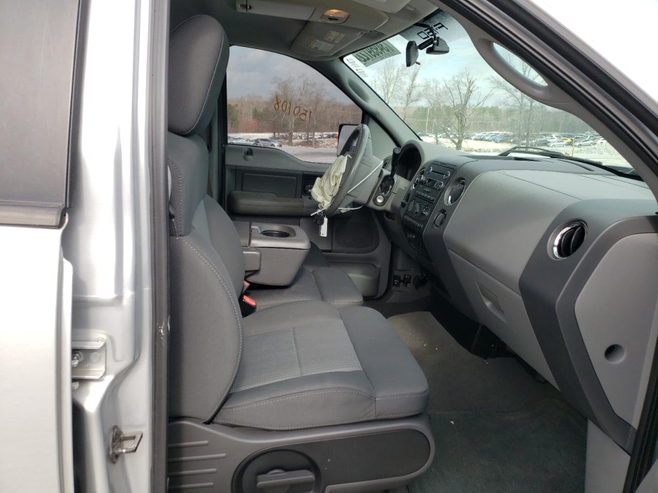 Photo 5 from auction – 2008 FORD F150 SUPER with VIN 1FTPW12V48FA83095