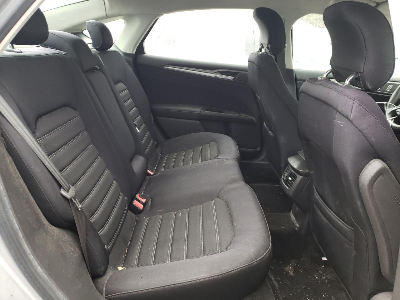 Photo 6 from auction – 2013 FORD FUSION SE with VIN 3FA6P0H76DR137785