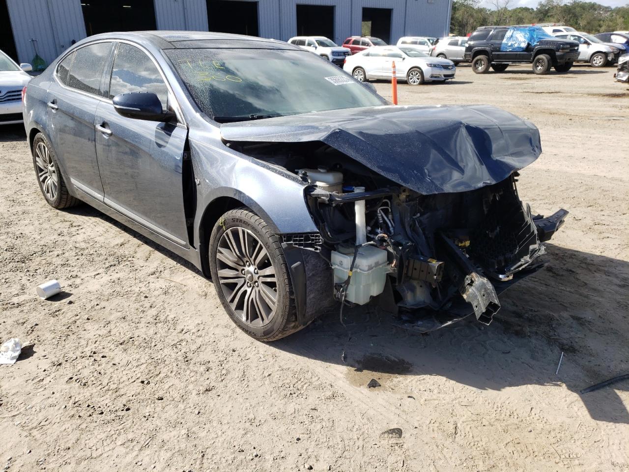 KIA CADENZA PR 2014 with VIN KNALN4D75E5123569 - Photo from auction