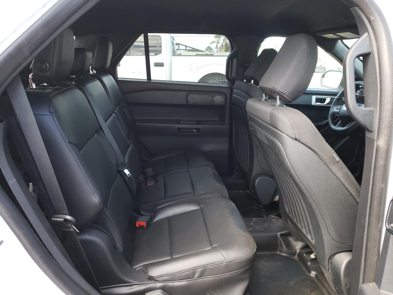 Photo 6 from auction – 2020 FORD EXPLORER P with VIN 1FM5K8AW2LGC62773