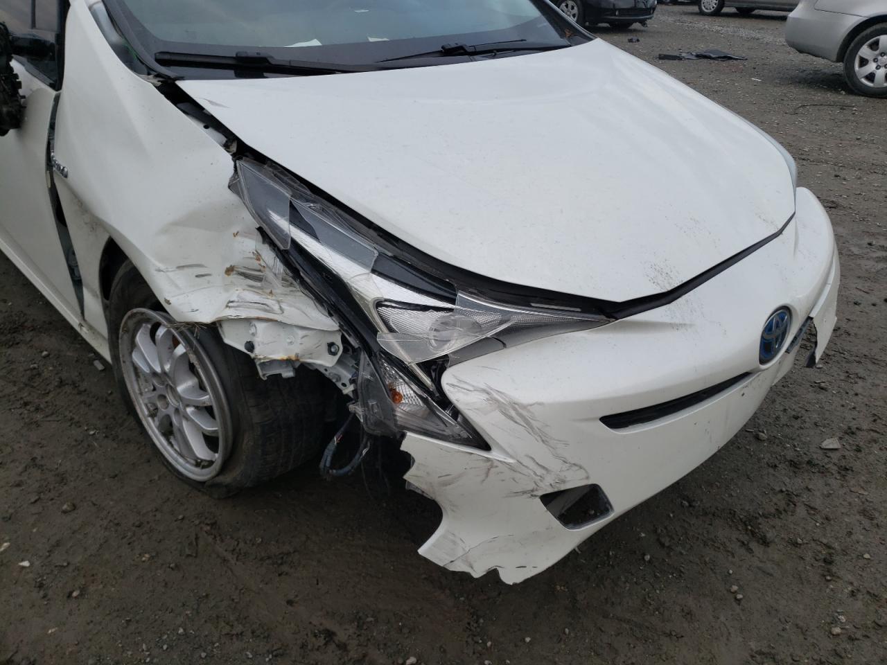 Photo 9 from auction – 2016 TOYOTA PRIUS with VIN JTDKARFU0G3021623