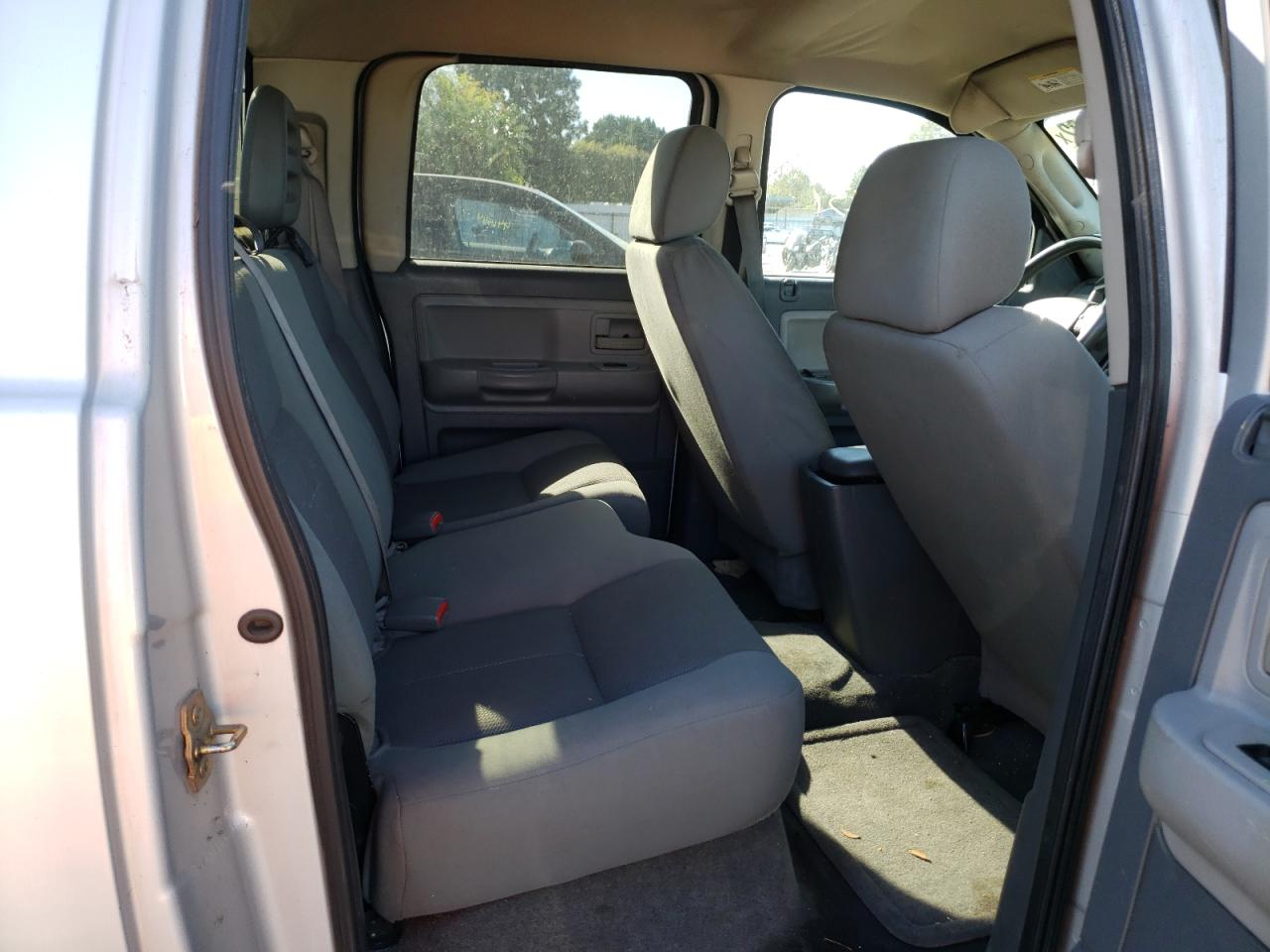 Photo 6 from auction – 2005 DODGE DAKOTA QUA with VIN 1D7HE48N75S223262