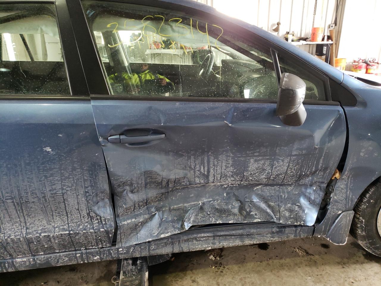 Photo 5 from auction – 2015 SUBARU IMPREZA with VIN JF1GPAA60FH297273