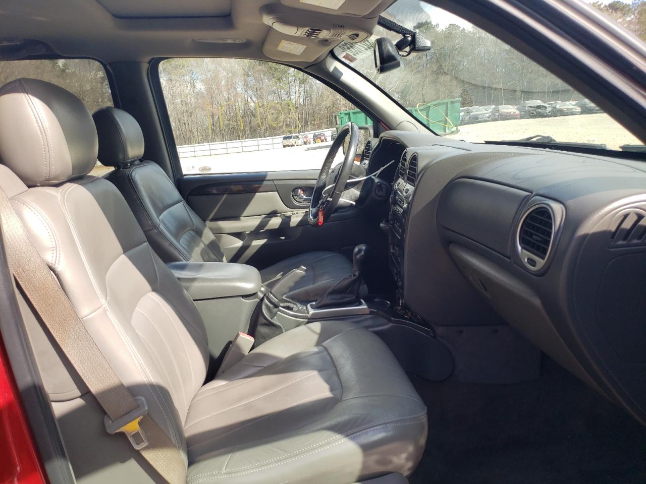 Photo 5 from auction – 2004 GMC ENVOY XUV with VIN 1GKES12S846206730