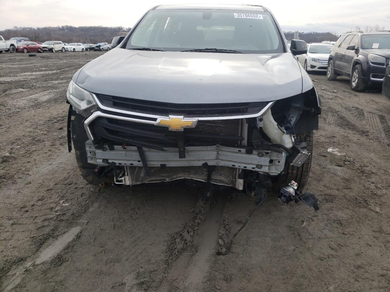 Photo 9 from auction – 2018 CHEVROLET TRAVERSE L with VIN 1GNERFKW0JJ262796