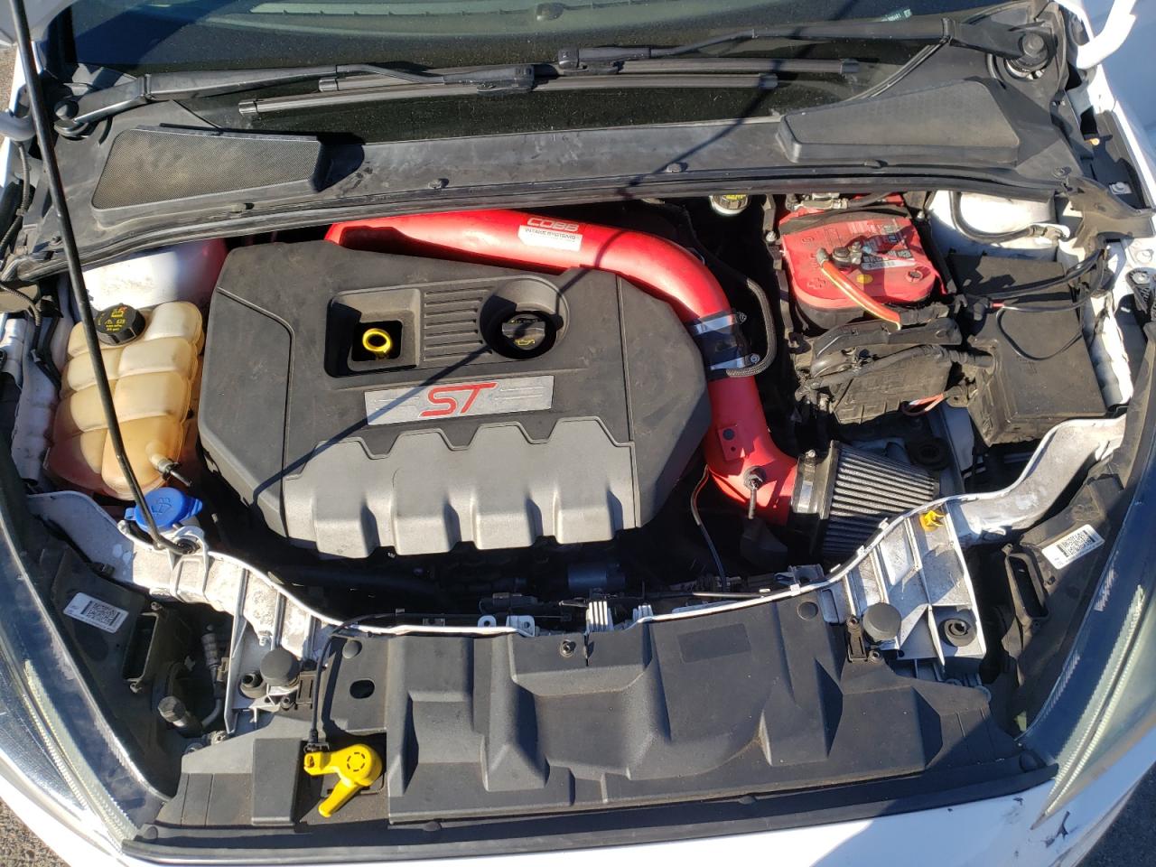 Photo 7 from auction – 2016 FORD FOCUS ST with VIN 1FADP3L94GL306481
