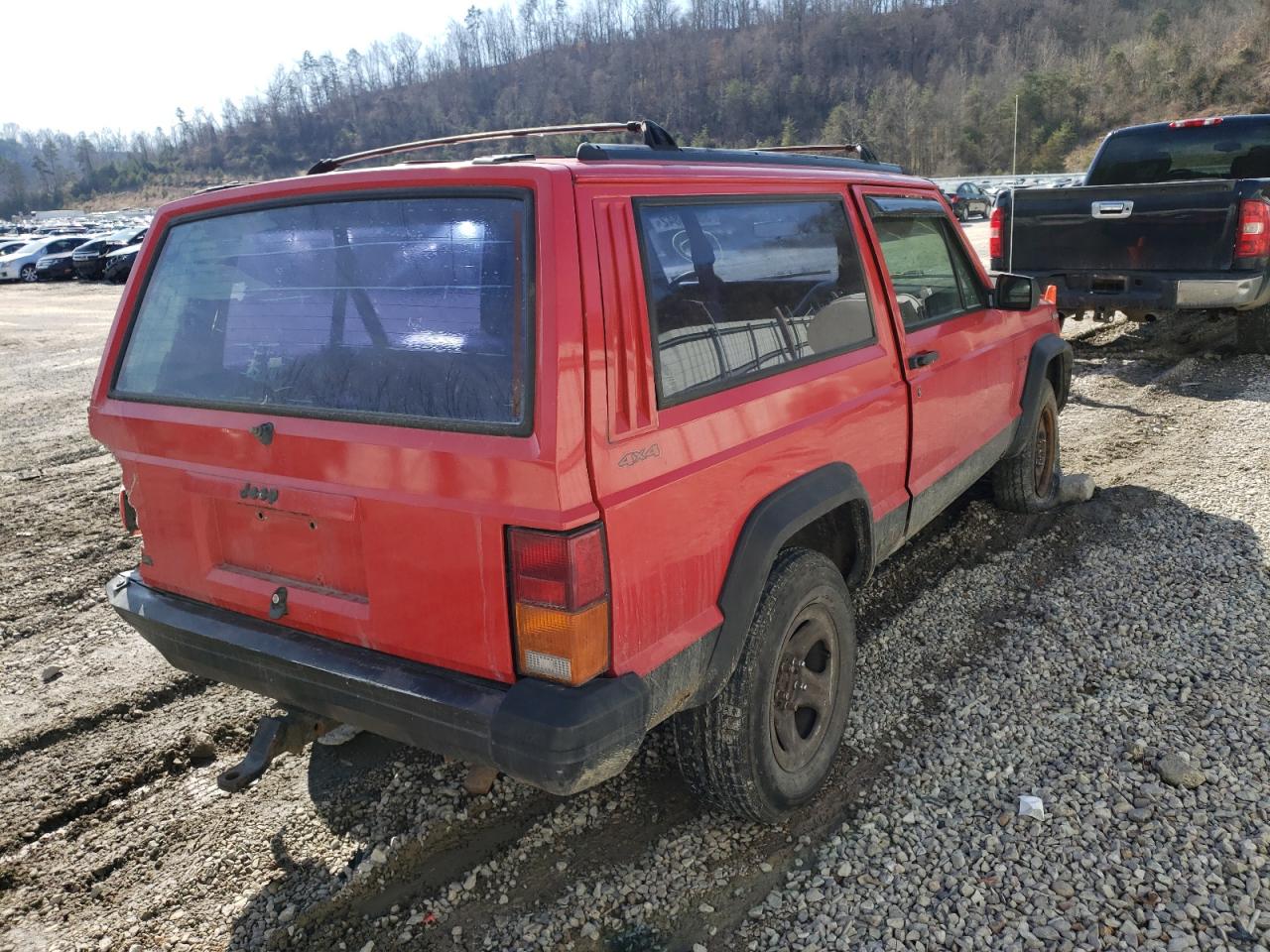 Photo 4 from auction – 1996 JEEP CHEROKEE S with VIN 1J4FJ67S0TL242527