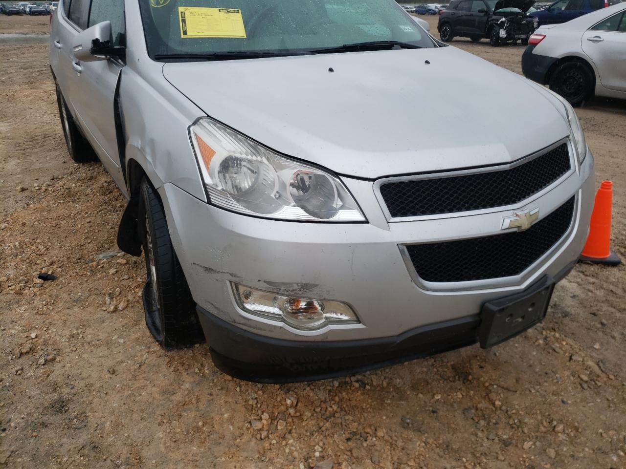 Photo 9 from auction – 2012 CHEVROLET TRAVERSE L with VIN 1GNKRGED4CJ245716