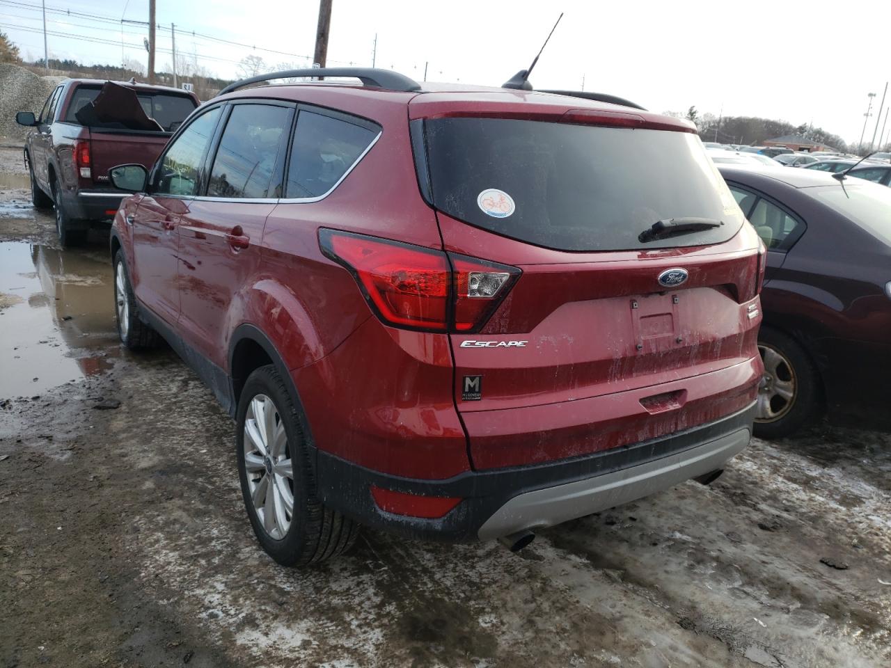 Photo 3 from auction – 2019 FORD ESCAPE SEL with VIN 1FMCU9HD9KUA83898