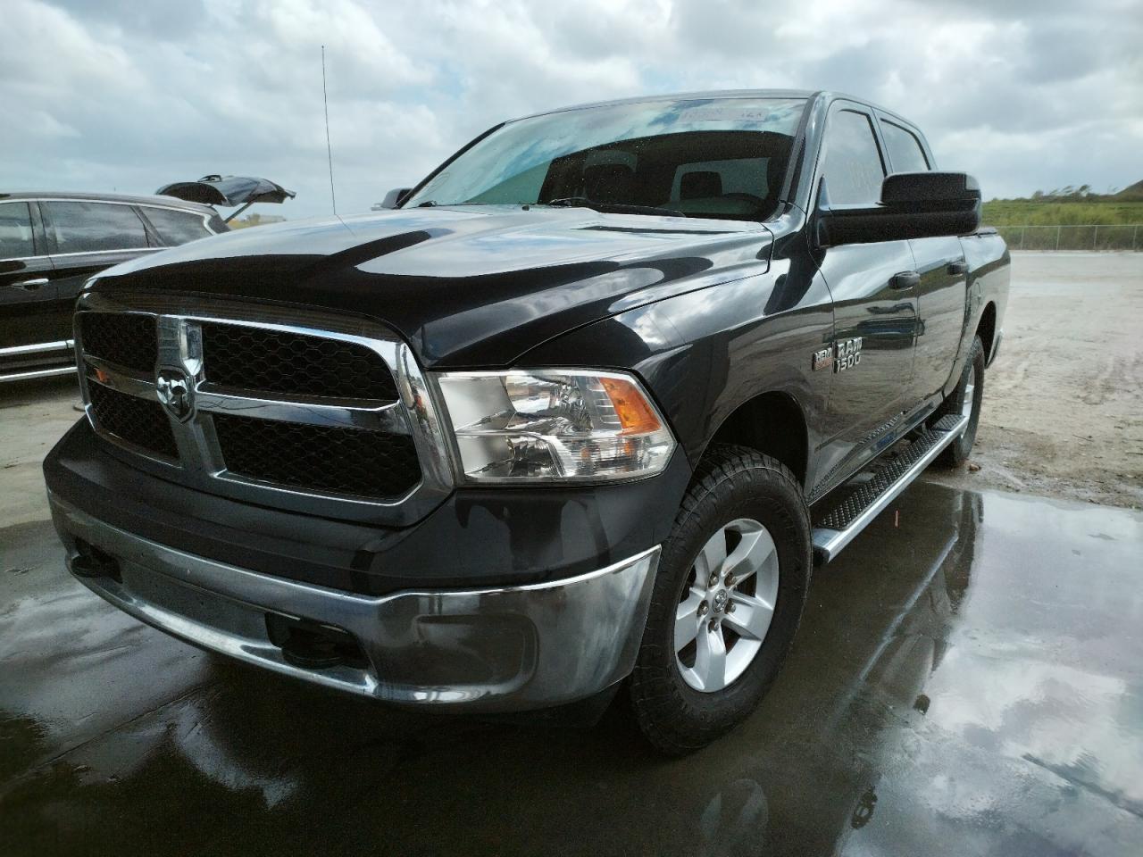 Photo 2 from auction – 2014 RAM 1500 ST with VIN 1C6RR7KT8ES310512