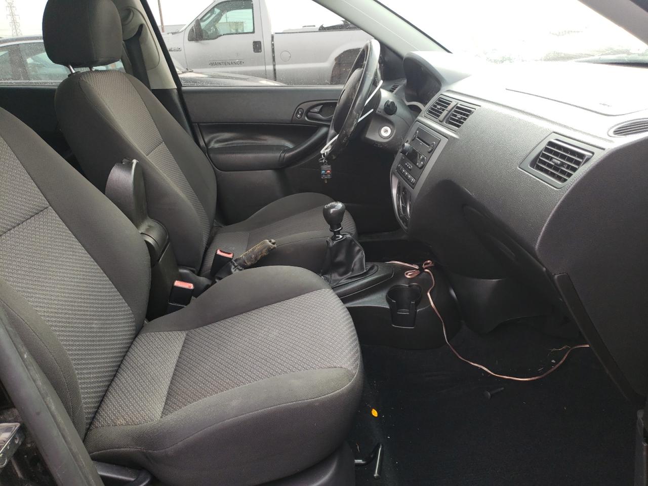 Photo 5 from auction – 2007 FORD FOCUS ZX5 with VIN 1FAFP37N17W189716