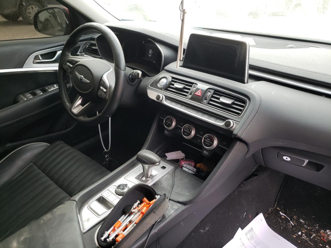 Photo 9 from auction – 2019 GENESIS G70 ELITE with VIN KMTG34LA0KU022644