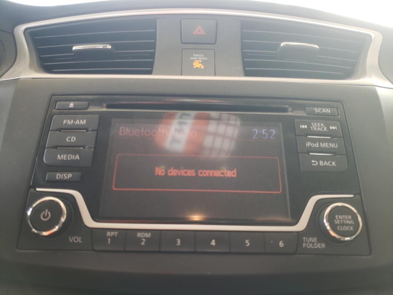 Photo 9 from auction – 2018 NISSAN SENTRA S with VIN 3N1AB7AP1JY208210