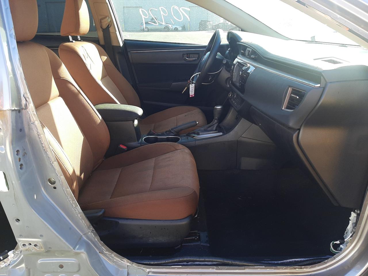 Photo 5 from auction – 2016 TOYOTA COROLLA L with VIN 2T1BURHE4GC584985