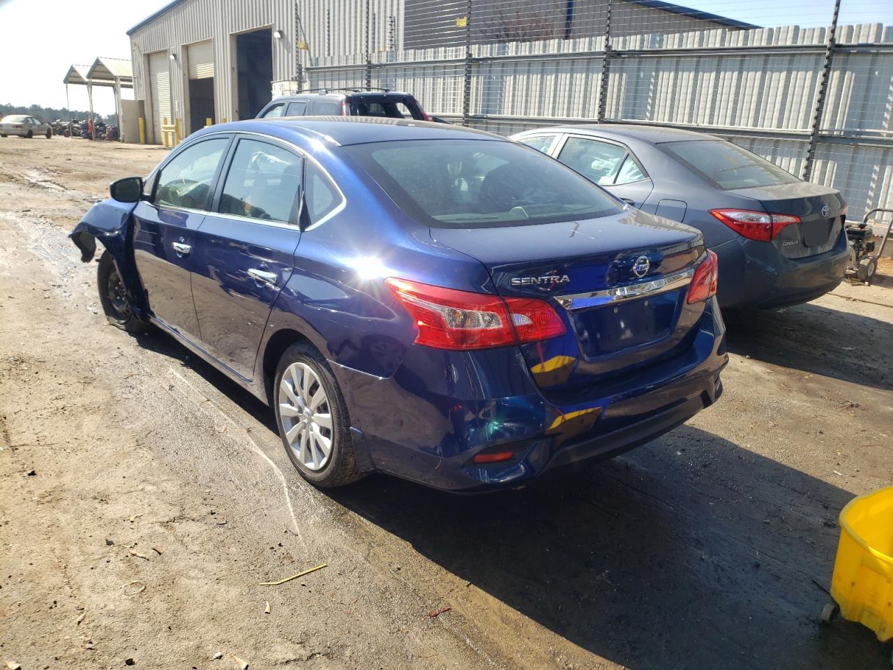 Photo 3 from auction – 2016 NISSAN SENTRA S with VIN 3N1AB7AP2GY306526