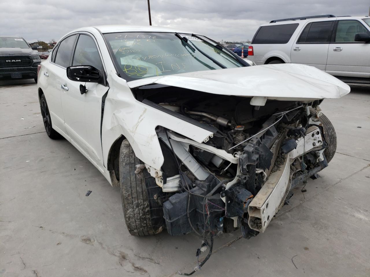 NISSAN ALTIMA 2.5 2013 with VIN 1N4AL3AP0DN437407 - Photo from auction