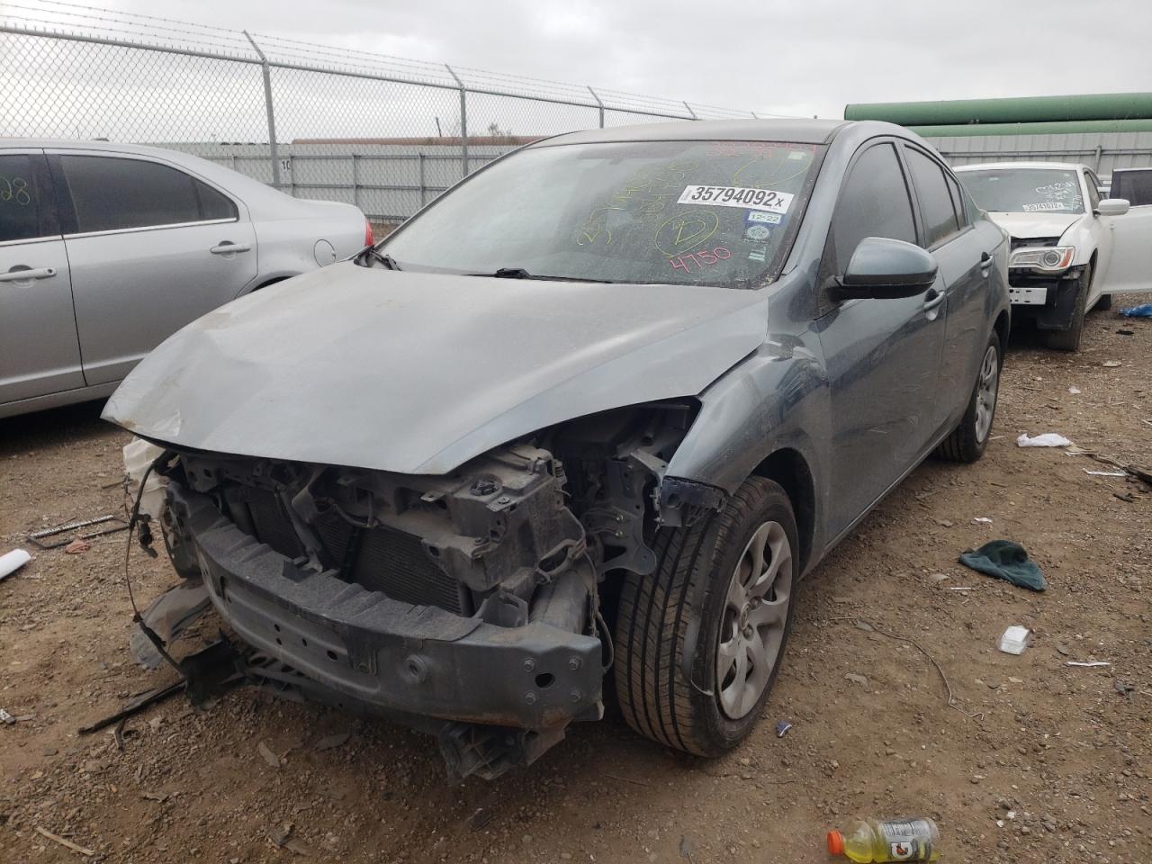 Photo 2 from auction – 2012 MAZDA 3 I with VIN JM1BL1UF4C1504750