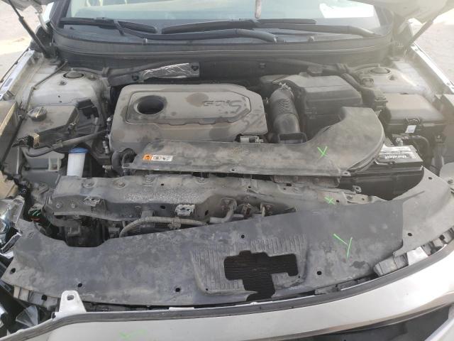 Photo 7 from auction – 2017 HYUNDAI SONATA SE with VIN 5NPE24AF4HH536670