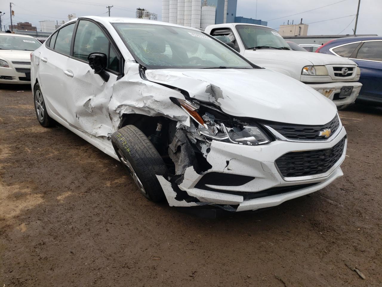 CHEVROLET CRUZE LS 2018 with VIN 1G1BC5SM3J7175602 - Photo from auction
