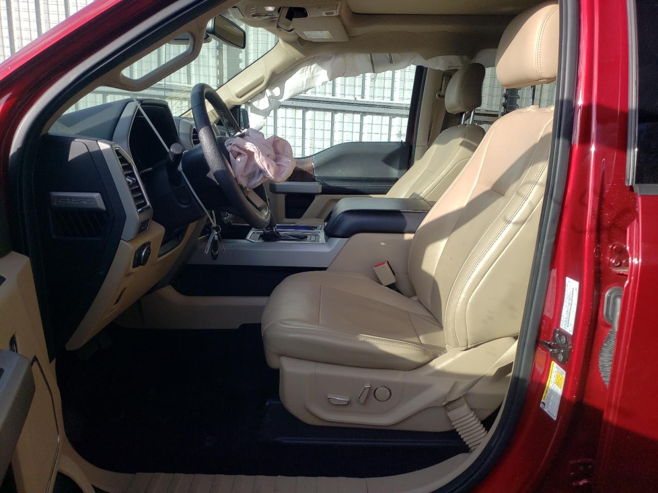 Photo 5 from auction – 2016 FORD F150 SUPER with VIN 1FTEW1EG8GFD30718