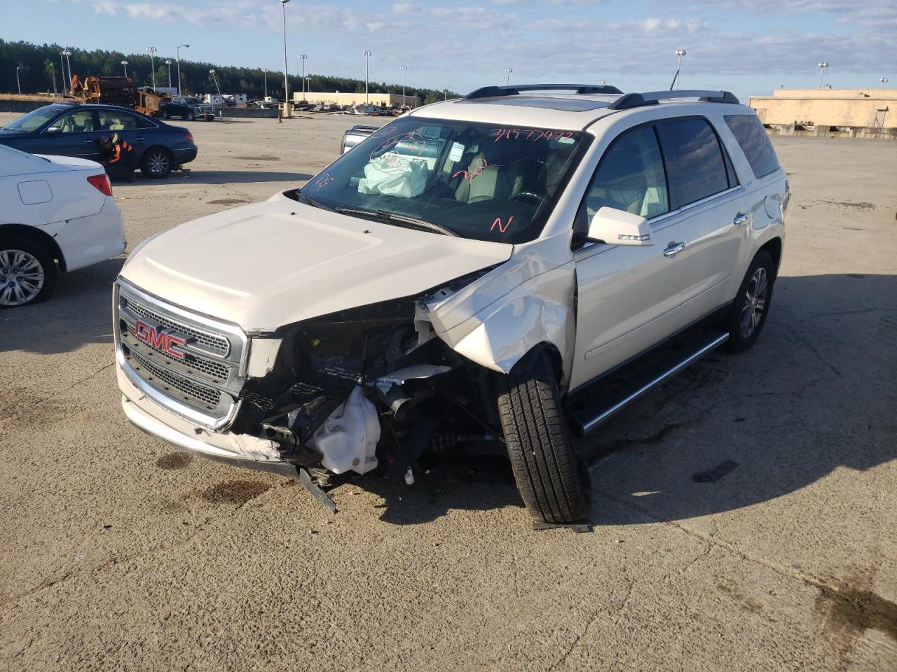 Foto 2 de la subasta – 2014 GMC ACADIA SLT con VIN 1GKKRRKD2EJ335589