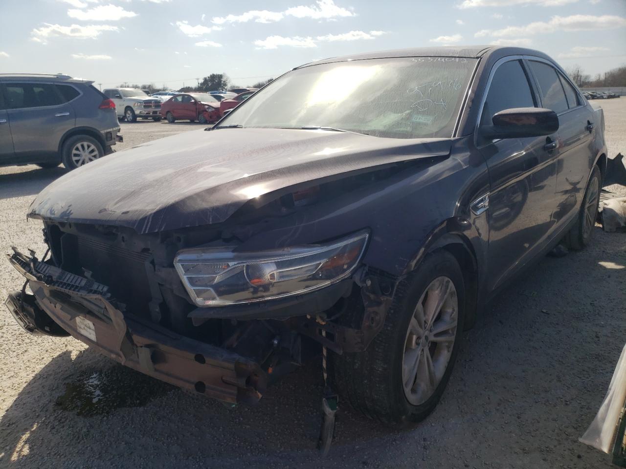 Photo 2 from auction – 2018 FORD TAURUS SEL with VIN 1FAHP2E83JG105560
