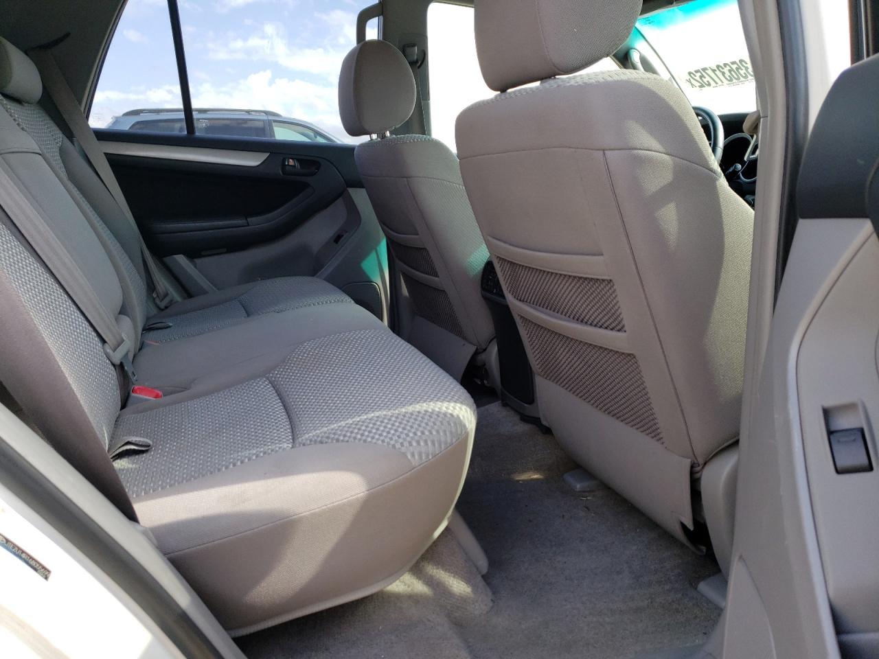 Photo 6 from auction – 2006 TOYOTA 4 RUNNER with VIN JTEZU14R168055699