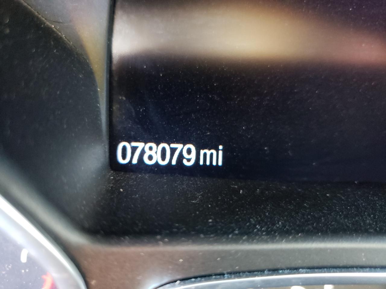 Photo 8 from auction – 2018 FORD ESCAPE SE with VIN 1FMCU0GD8JUA02336