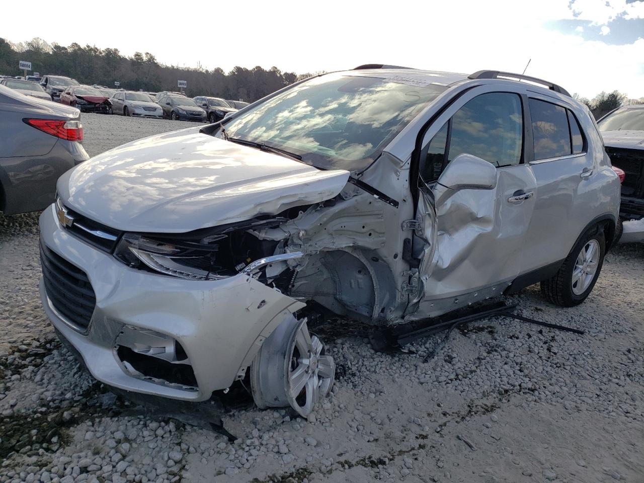Photo 2 from auction – 2019 CHEVROLET TRAX 1LT with VIN KL7CJLSBXKB962000
