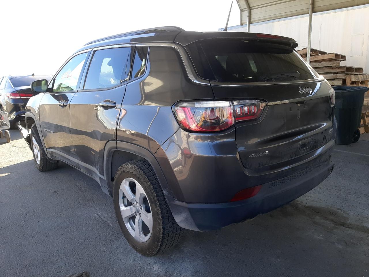Photo 3 from auction – 2018 JEEP COMPASS LA with VIN 3C4NJDBB8JT161273