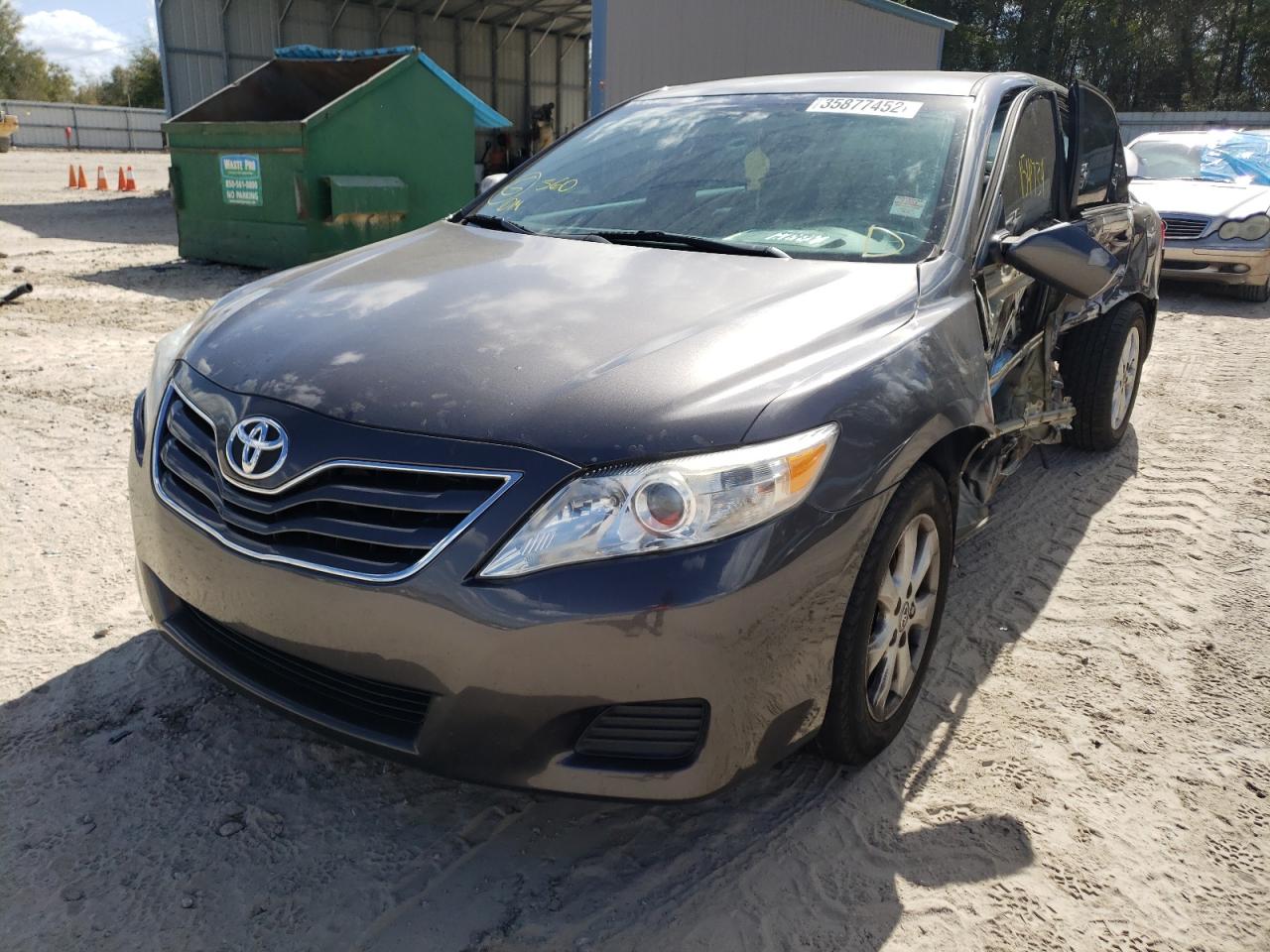 Photo 2 from auction – 2011 TOYOTA CAMRY BASE with VIN 4T4BF3EK8BR181932