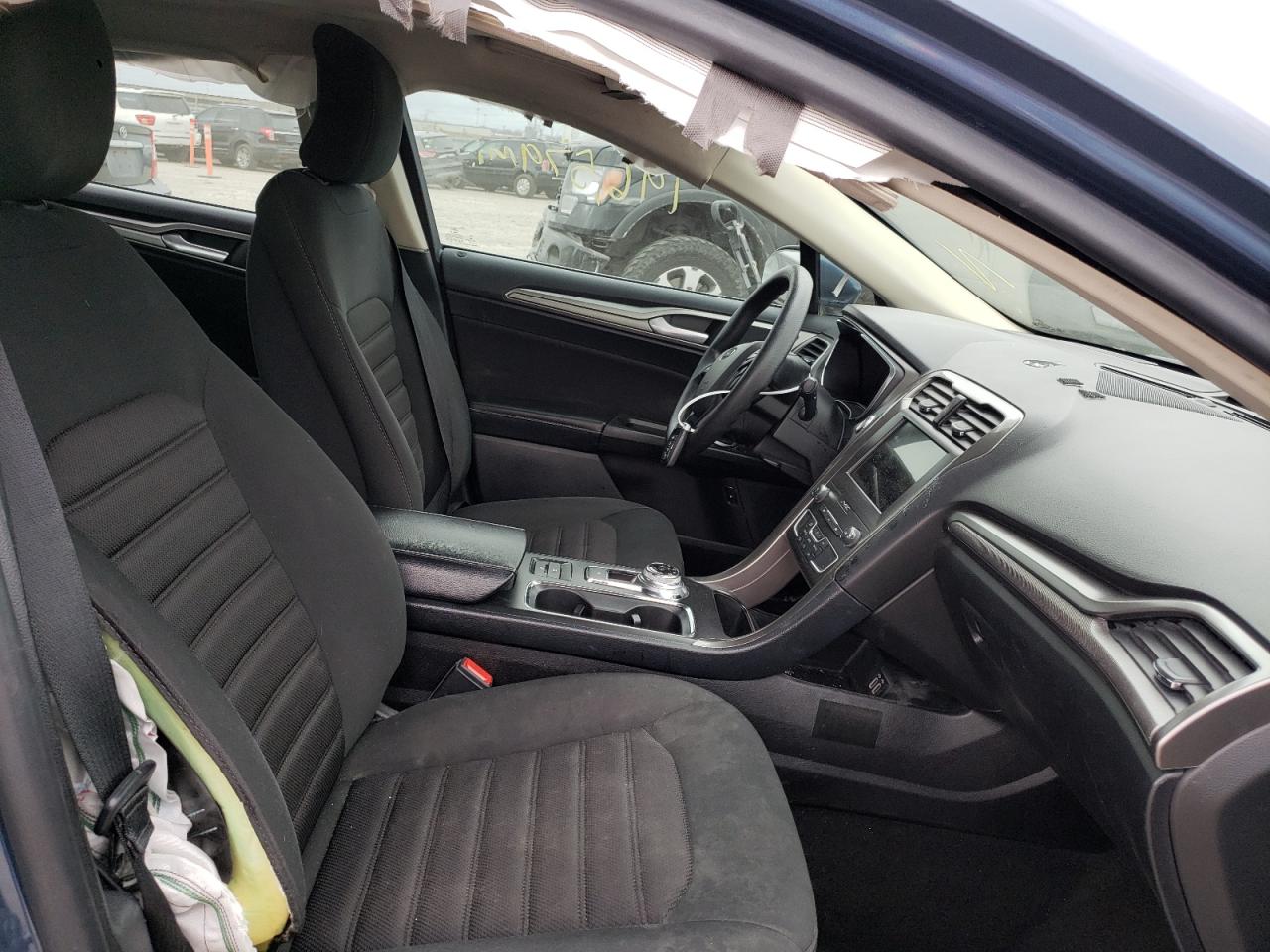 Photo 5 from auction – 2019 FORD FUSION SE with VIN 3FA6P0LU2KR171877