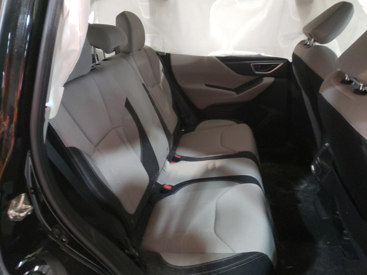 Photo 6 from auction – 2019 SUBARU FORESTER with VIN JF2SKACC5KH583752