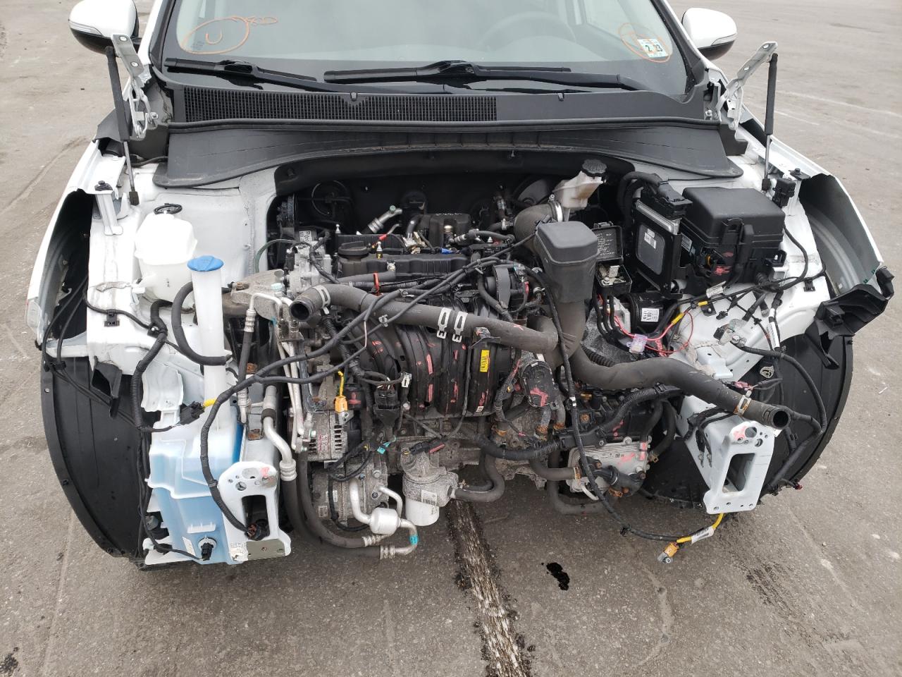Photo 9 from auction – 2018 KIA SORENTO LX with VIN 5XYPGDA34JG408748