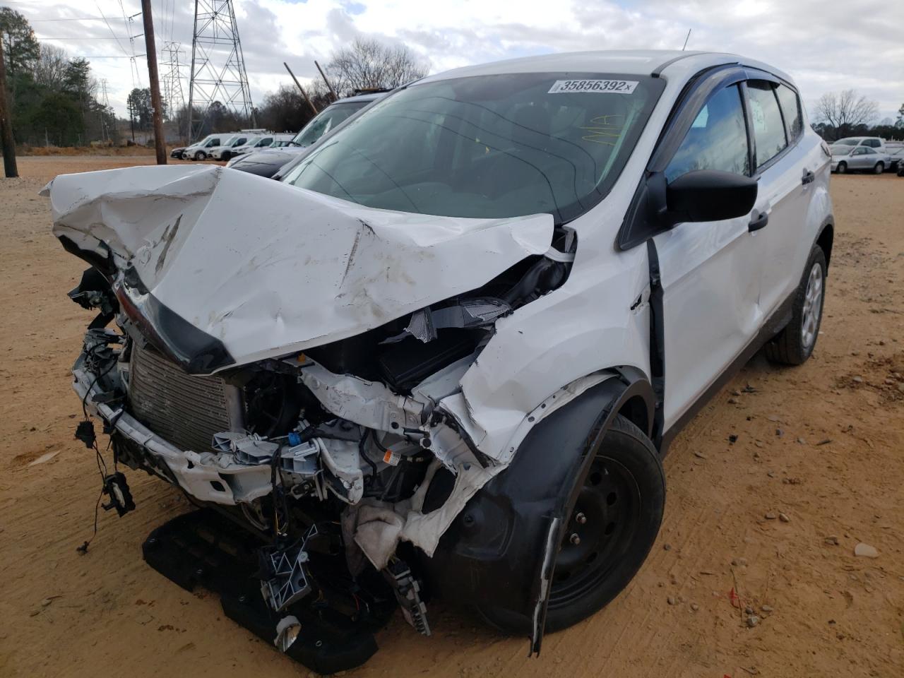 Photo 2 from auction – 2019 FORD ESCAPE S with VIN 1FMCU0F7XKUB74607