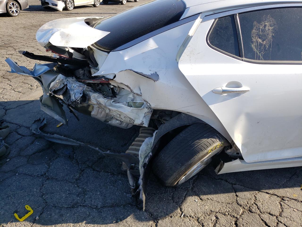 Photo 9 from auction – 2015 KIA OPTIMA LX with VIN KNAGM4A79F5664716