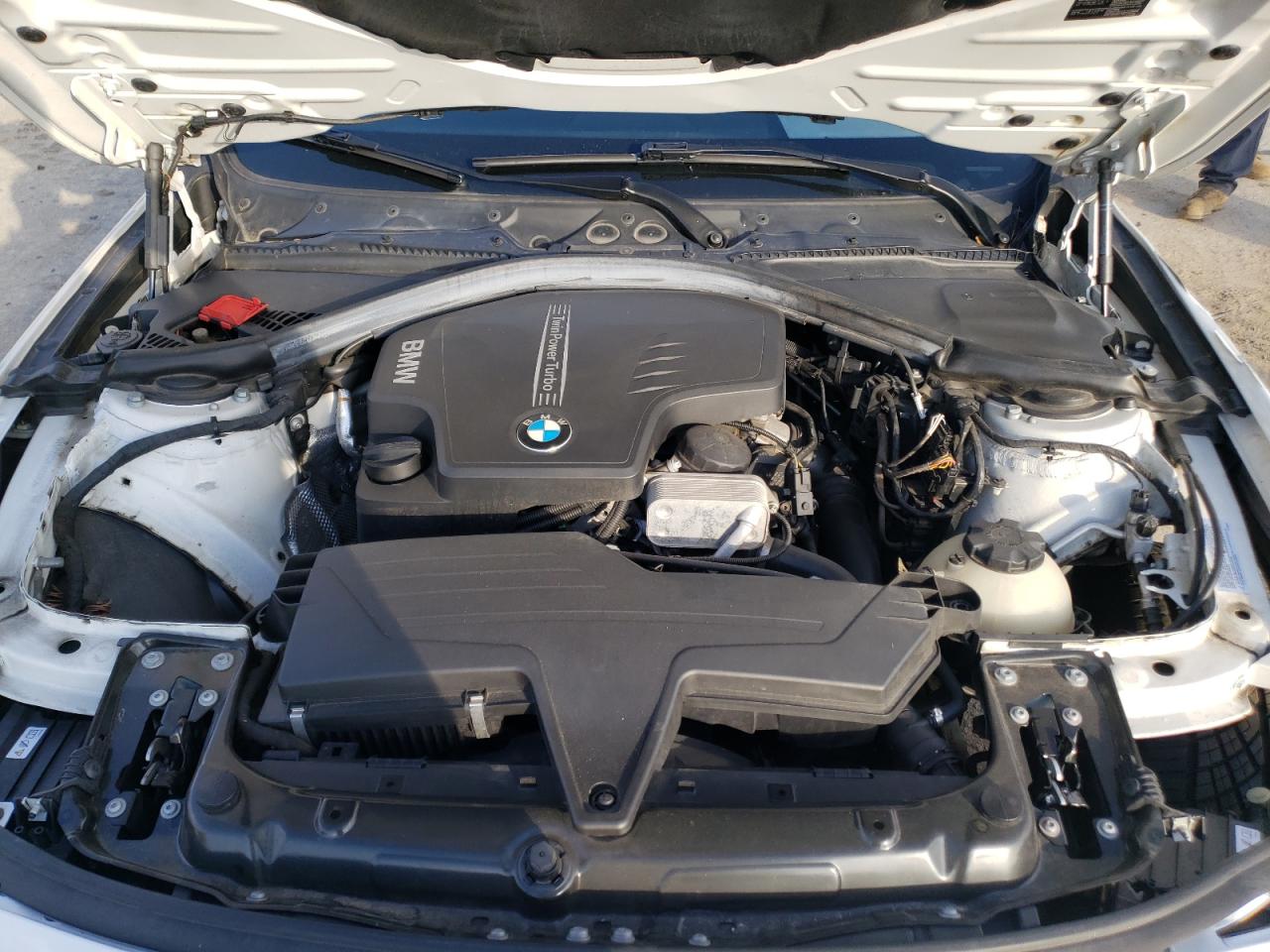 Photo 7 from auction – 2014 BMW 328 I with VIN WBA3A5C58EJ463095