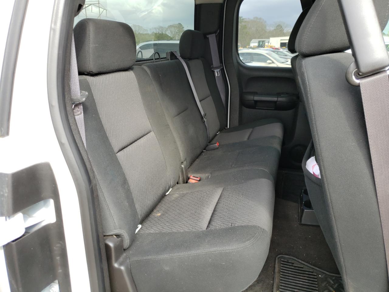 Photo 6 from auction – 2012 CHEVROLET SILVERADO with VIN 1GCRCSE03CZ203936
