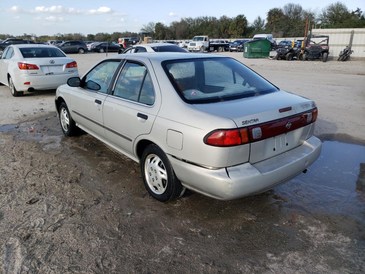 صورة رقم 3 من المزاد - 1998 NISSAN SENTRA E مع VIN 1N4AB41DXWC762210