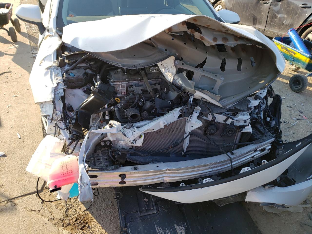 Photo 9 from auction – 2020 TOYOTA COROLLA LE with VIN JTDEBRBEXLJ002351