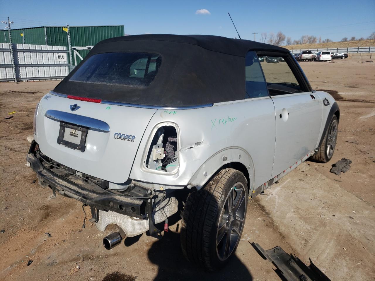 Photo 4 from auction – 2015 MINI COOPER with VIN WMWZN3C52FT266822