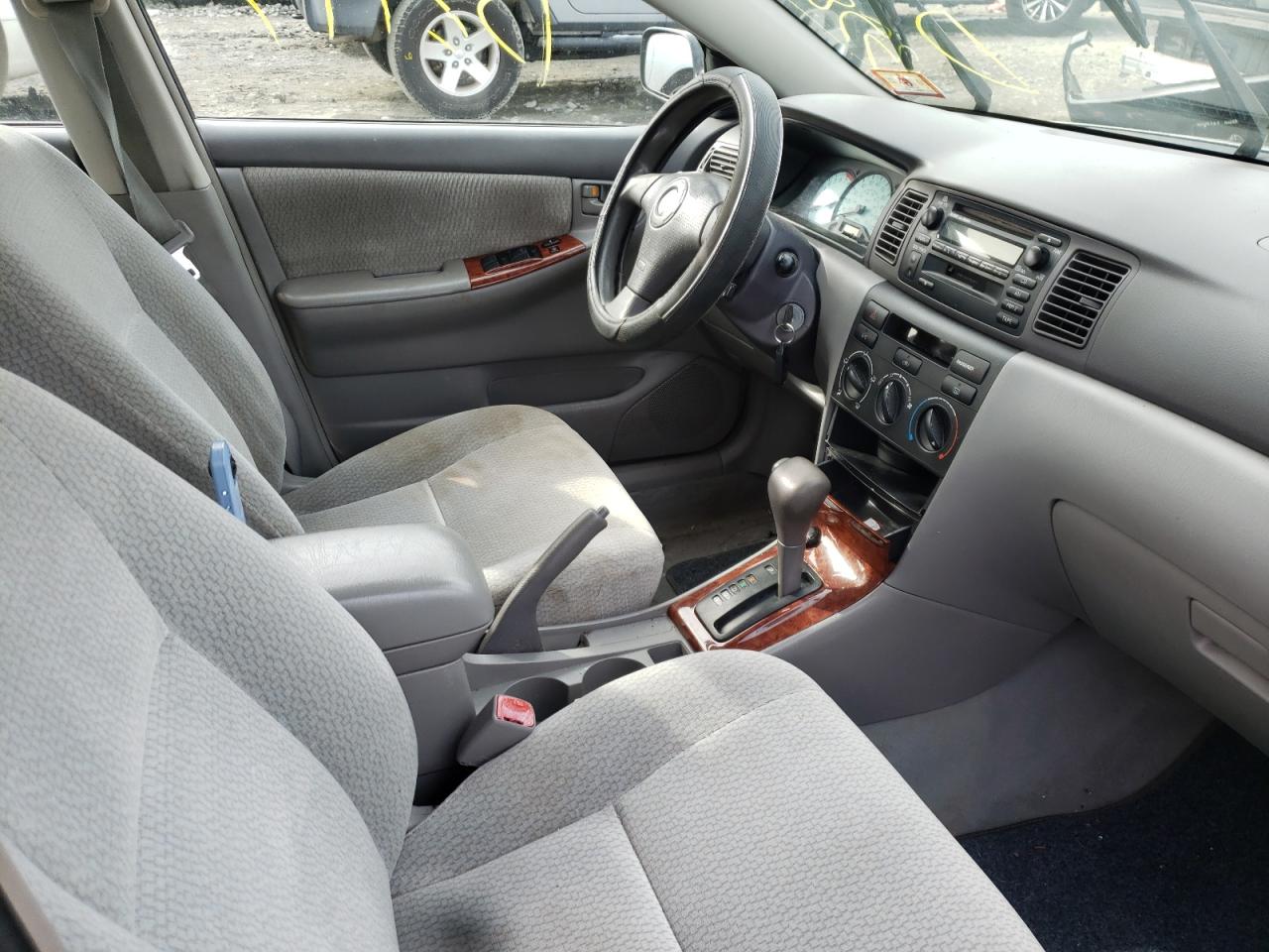 Photo 5 from auction – 2004 TOYOTA COROLLA CE with VIN 2T1BR32E14C302823