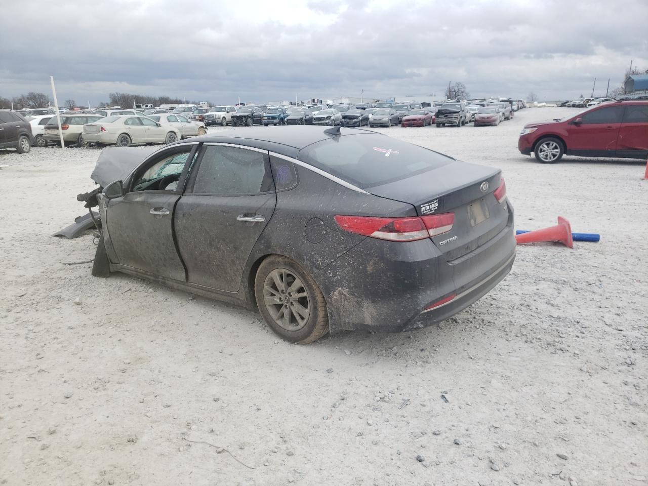 Photo 3 from auction – 2016 KIA OPTIMA LX with VIN 5XXGT4L10GG106376
