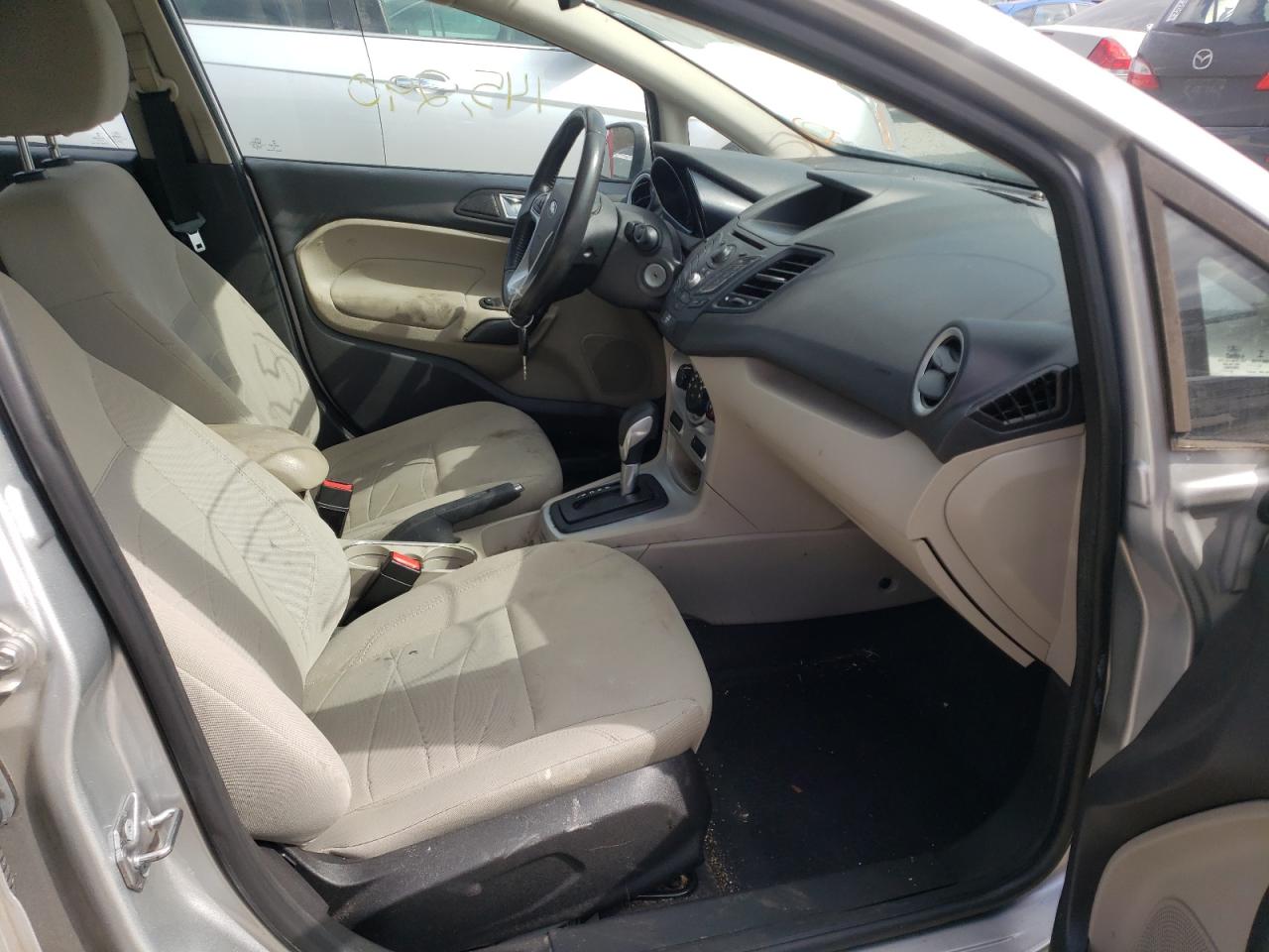 Photo 5 from auction – 2014 FORD FIESTA SE with VIN 3FADP4BJXEM205264